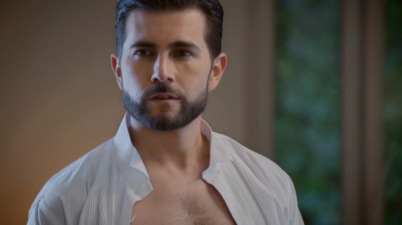 Fernando Noriega inicia con su actuación en ‘Qué le pasa a mi familia?’