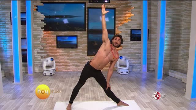Yoga con Alejandro Maldonado 21 mayo 2014