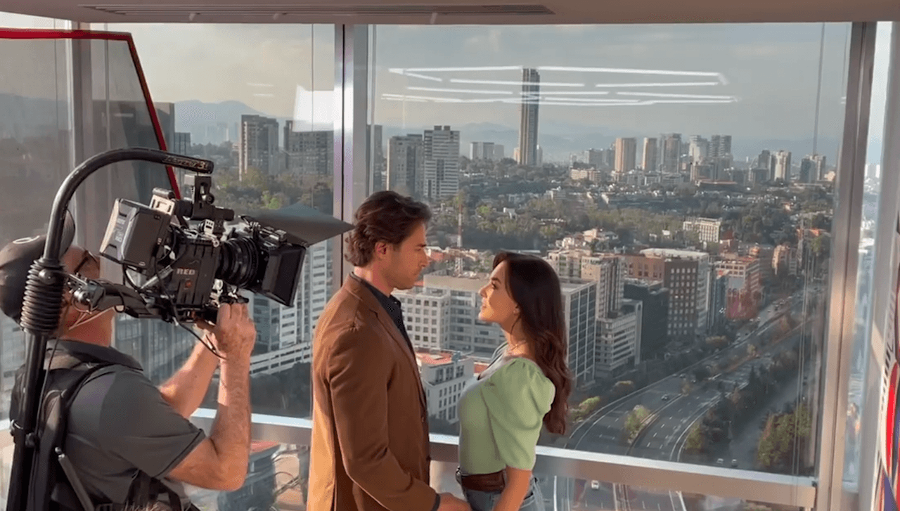 Previo al estreno de "Vencer el Pasado", te presentamos imágenes de Sebastián Rulli, Angelique Boyer y el elenco de la telenovela durante las grabaciones del nuevo melodrama de Rosy Ocampo. ¡Tienes que verlas!