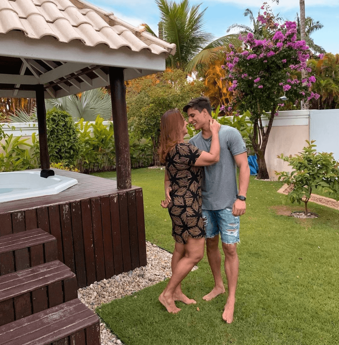 Neymar apoya la relación de su madre con un influencer de 22 años: 'sé feliz mami, te amo'