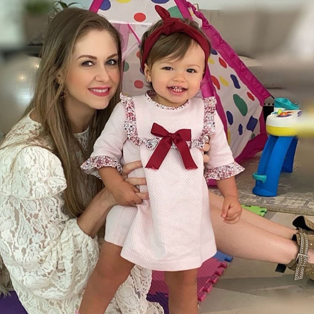 Ingrid Martz enternece al mostrar los primeros pasos de su hija Martina: ‘Soy su fan’