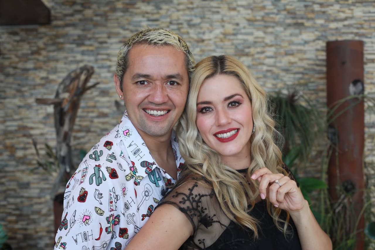 Yulianna Peniche dice si devolvió anillo de compromiso a exfutbolista