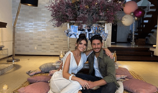 Como parte de su trayectoria como presentadora de deportes, Marisol González siempre ha estado cercana a grandes figuras del futbol y otras disciplinas físicas. Precisamente, la conductora está casada con el futbolista Rafael Márquez Lugo desde 2014, con quien tiene dos hijas en común: Marisol y Luciana.