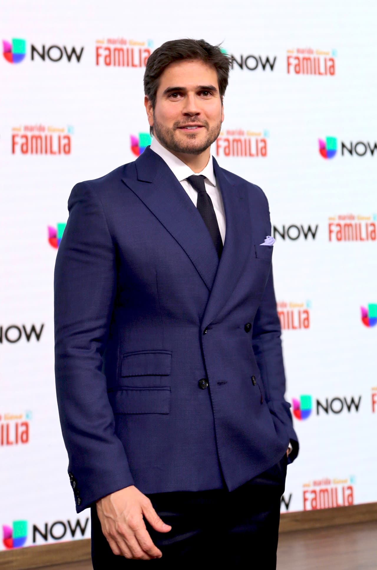 Daniel Arenas en el estreno de 'Mi marido tiene más familia'