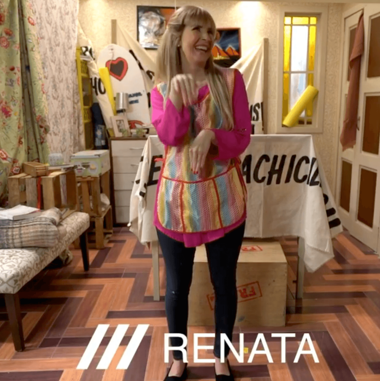 ¿Qué tal como su tía Renata?
