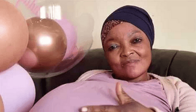 Mujer rompe el récord mundial actual al dar a luz a 10 bebés