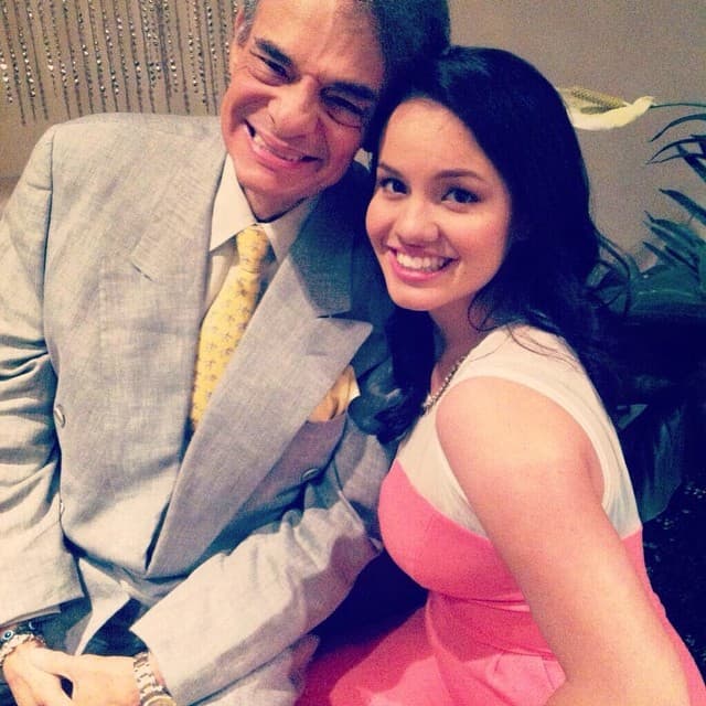 Entre lágrimas, Sarita, hija de José José, revela cómo recordará a su padre