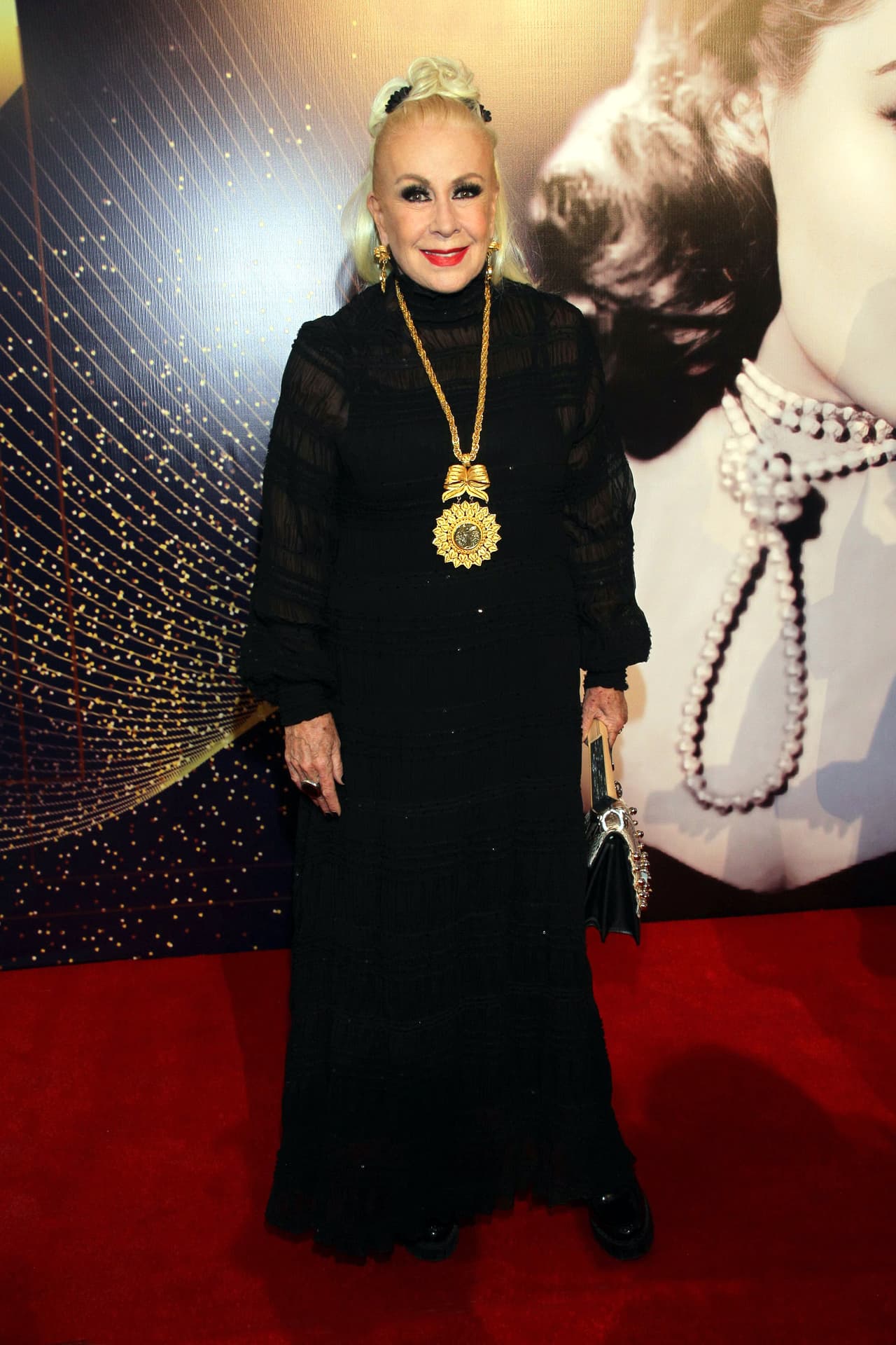 Laura Zapata, desde la tina, deja en shock con publicación