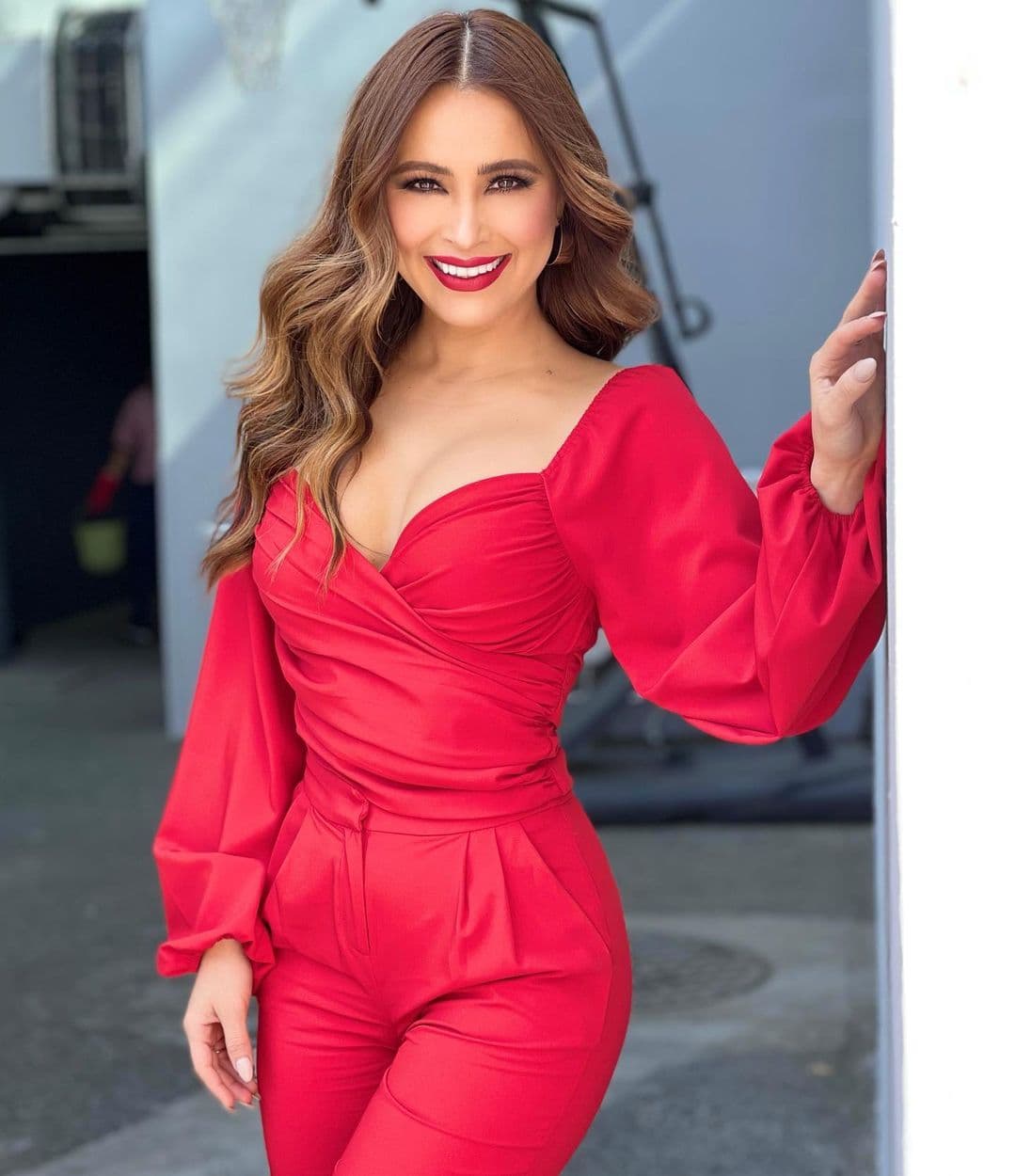 Cynthia Rodríguez: el look de minifalda que tiene suspirando a todos