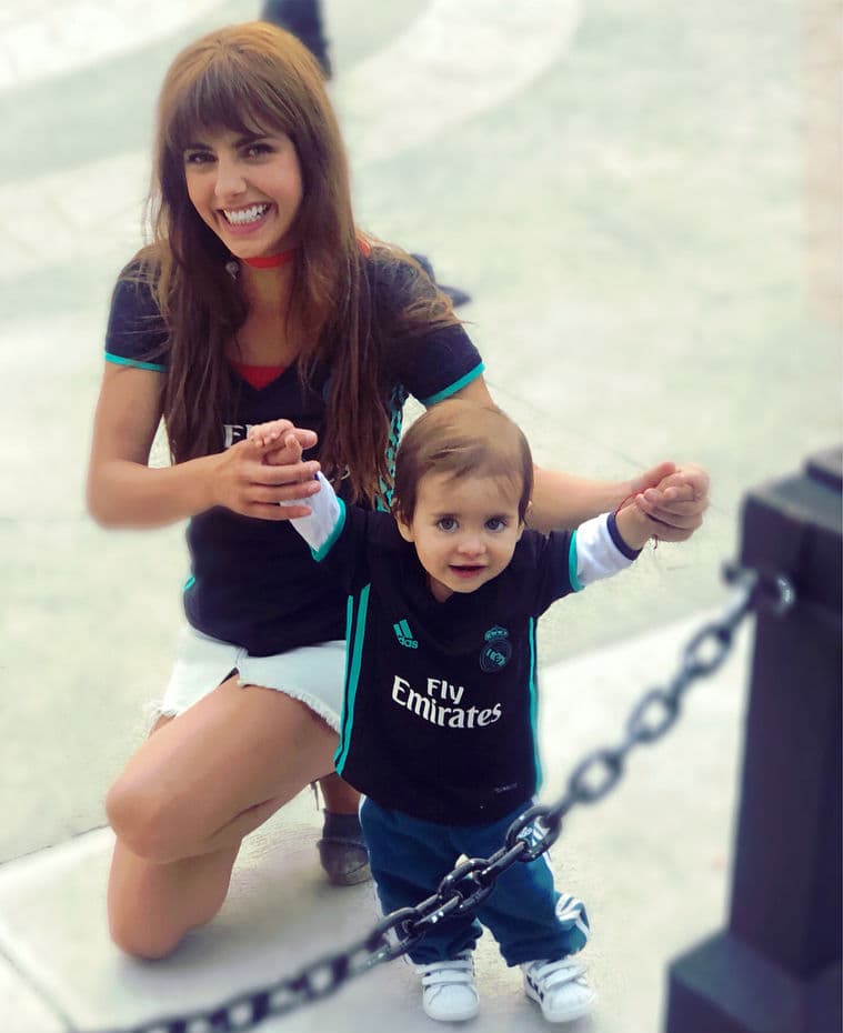 Michelle Renaud y su hijo Marcelo