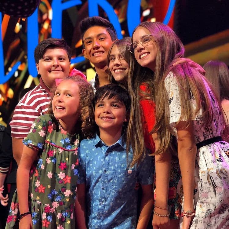 Después de dicho proyecto, siguió su carrera y formó parte de otra producción de Juan Osorio, en esa ocasión fue en ‘Soltero con hijas’.