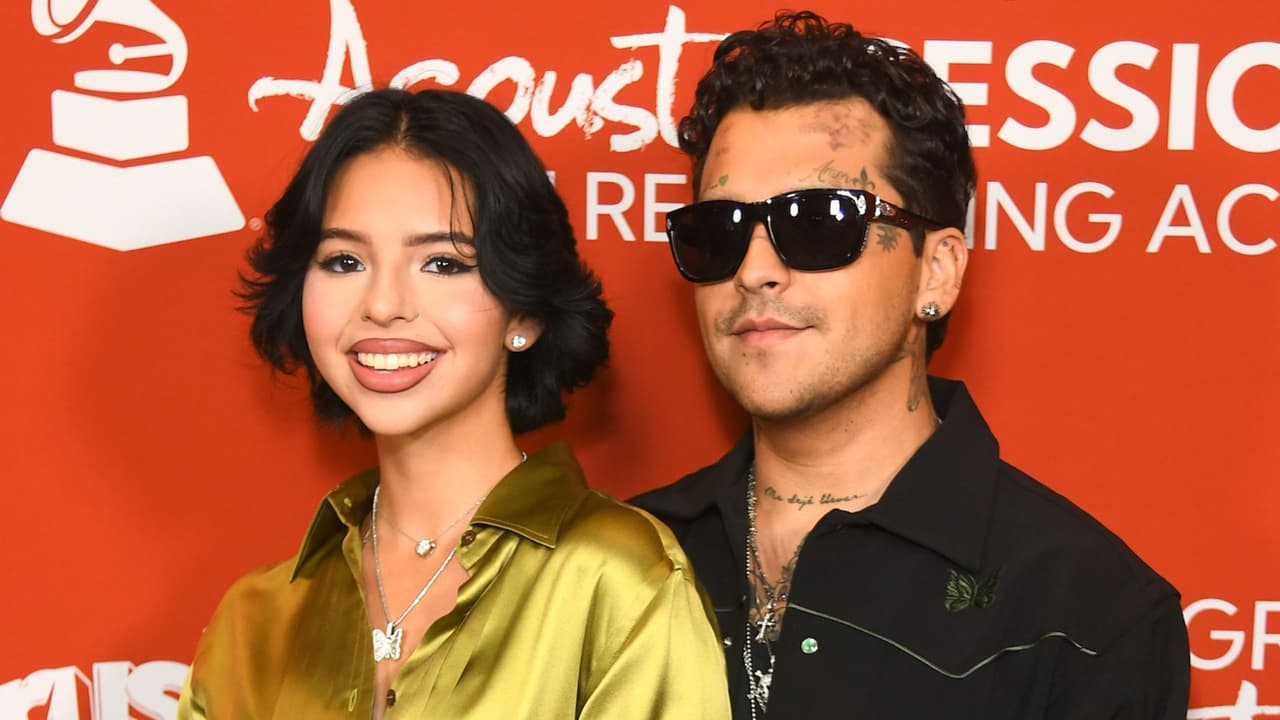 Ángela Aguilar presume su anillo de boda y revela la petición que le hizo Nodal si se lo quita