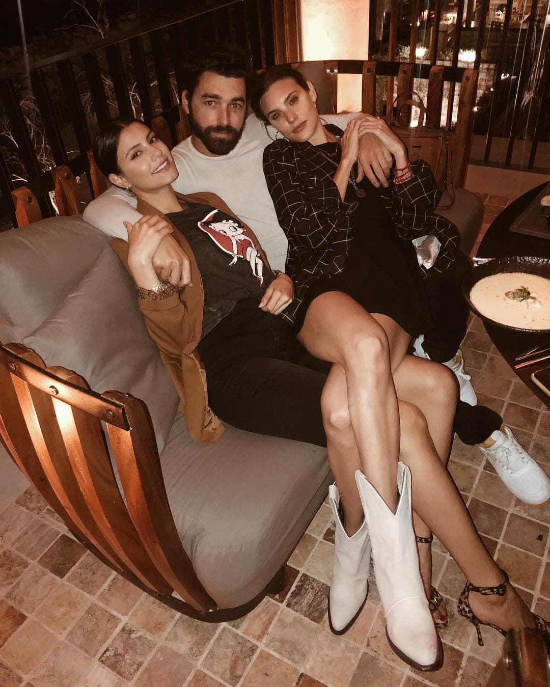 ‘Juliana’ tiene tórrido romance en la vida real con otro actor de ‘Amar a muerte’