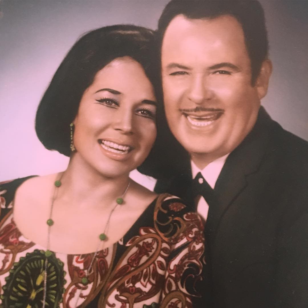 Aunque fueron una de los matrimonios más sólidos del espectáculo, la boda religiosa se dio décadas después, cuando ambos anularon sus matrimonios anteriores.