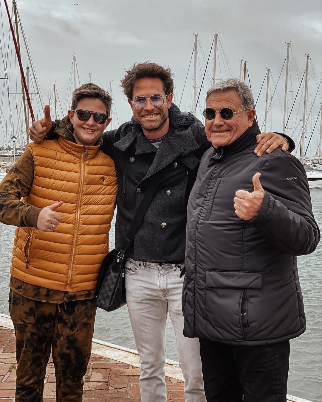 2) Sebastián Rulli: el actor es papá únicamente de un hijo que tuvo con su expareja, Cecilia Galliano. El descendiente de Rulli ya tiene 12 años y se llama Santiago.