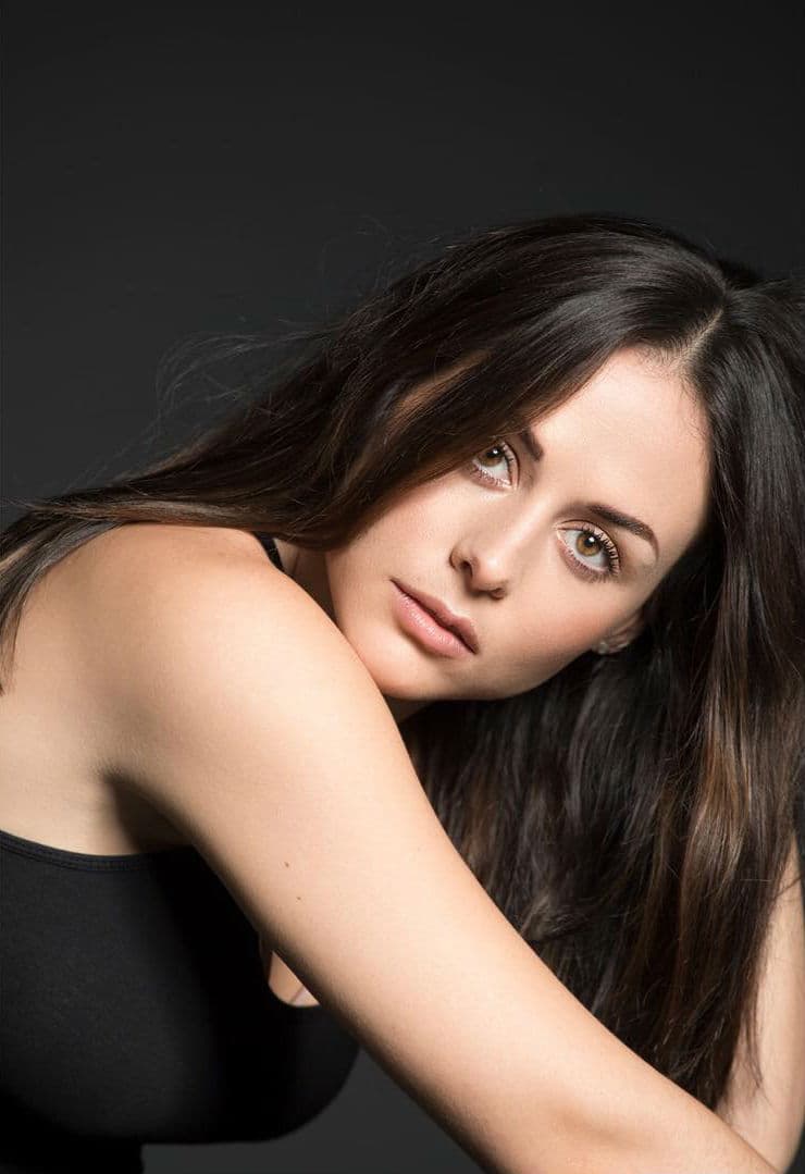 Zuria Vega se pone nostálgica y así recuerda a su papá