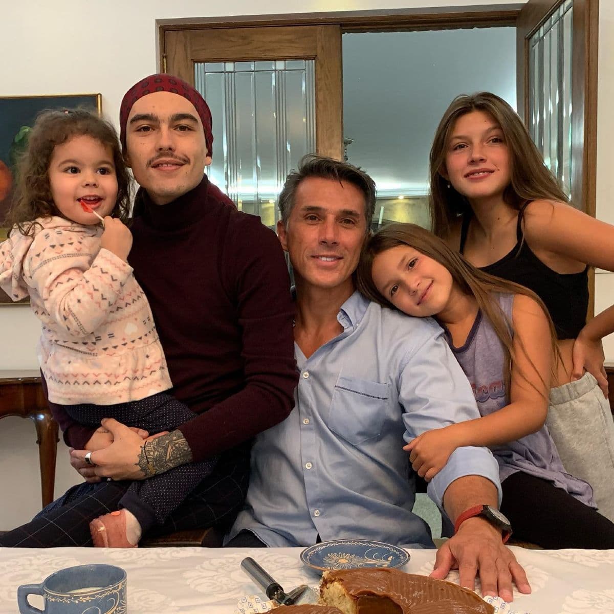 Sergio Mayer destapa reacción de su hija tras reencuentro con Garibaldi