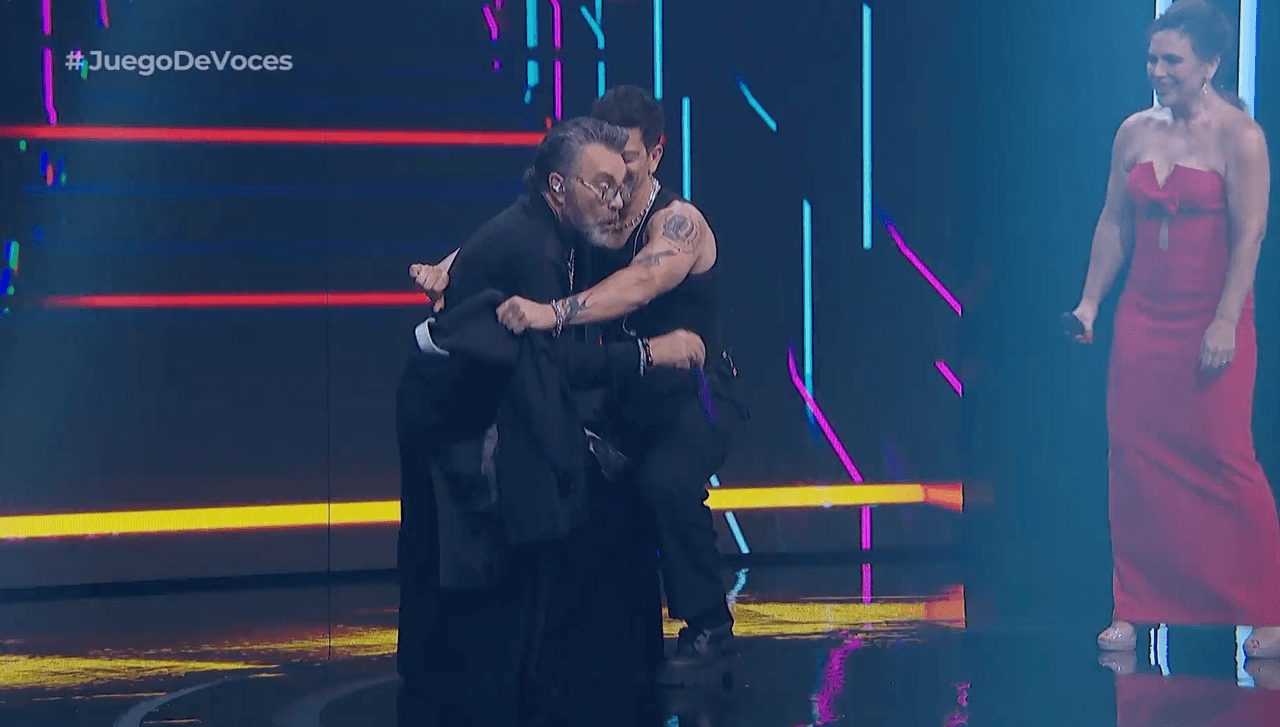 Mijares y Yahir en Juego de Voces.