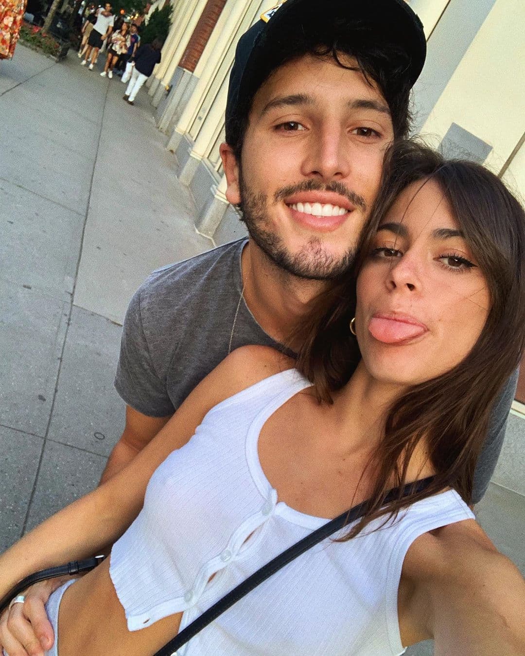 En medio de rumores de reconcilación, surgen imágenes de Sebastián Yatra y Tini juntos en Miami