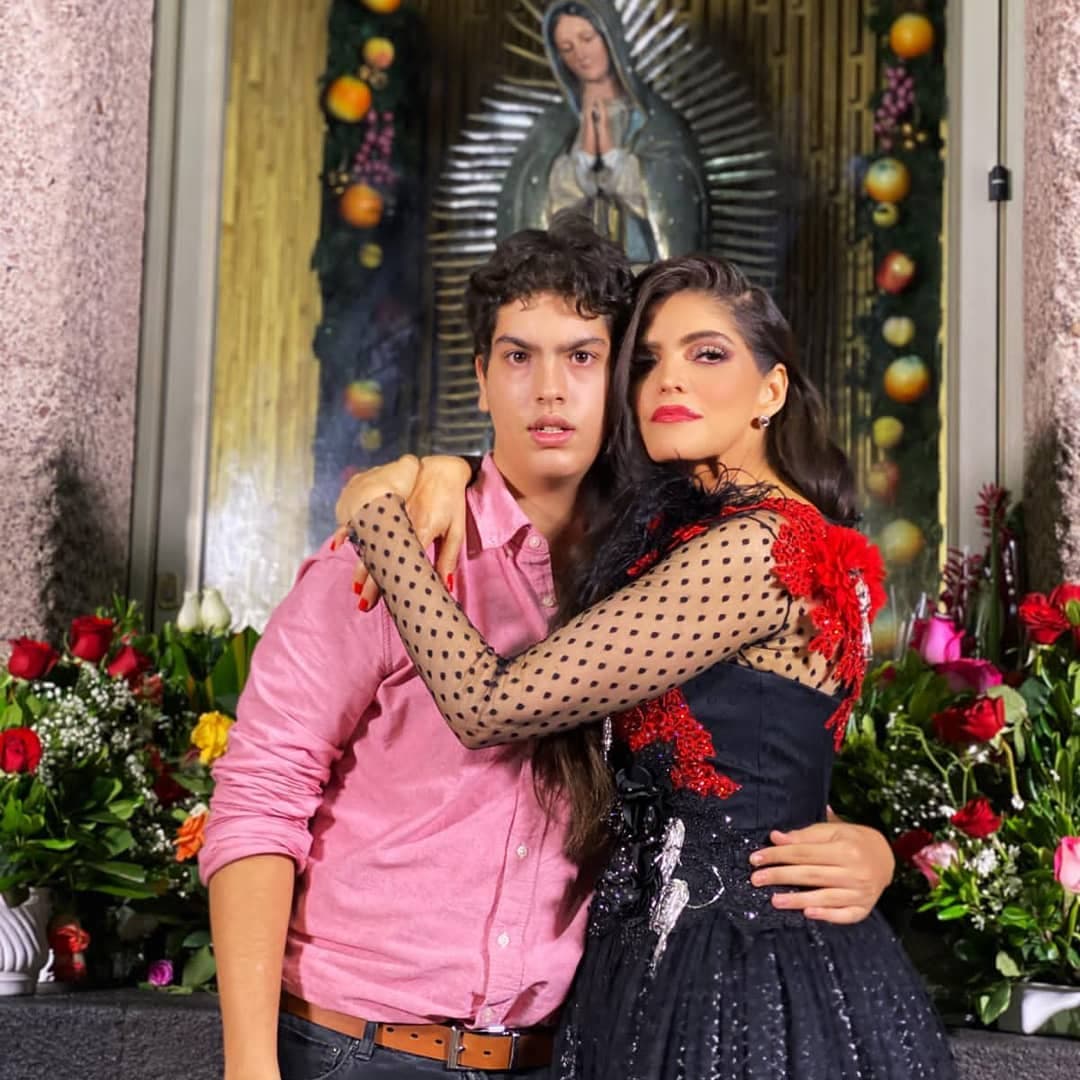 Ana Bárbara rompe en llanto con palabras del hijo de Mariana Levy: “Gracias por tapar este vacío”