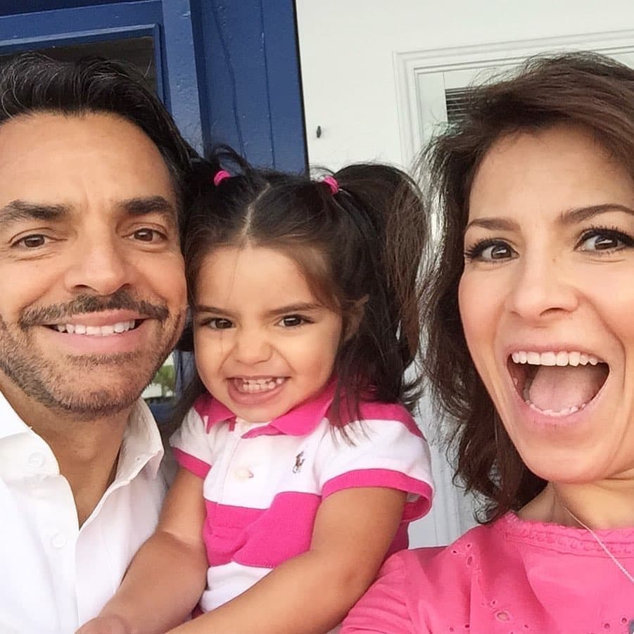 Con disfraces, desde la alberca o junto a su perrita Fiona, Aitana Derbez se convirtió en una de las pequeñas más virales en redes sociales.