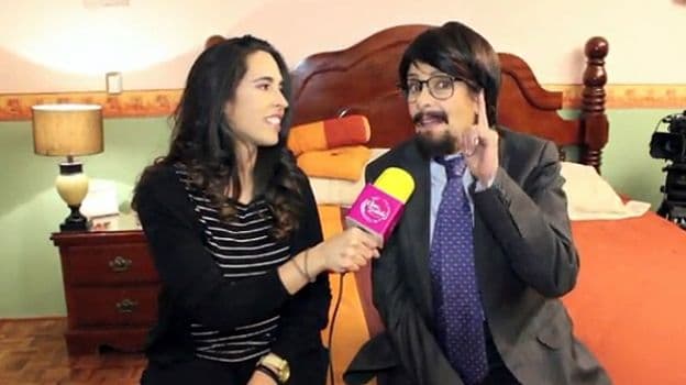 Raquel se viste de hombre por primera vez