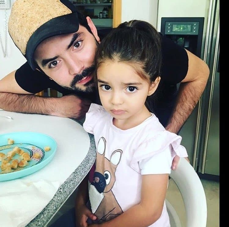 José Eduardo Derbez reacciona al video de Aitana cantando: ‘Ni siquiera volteas a ver a Vadhir’