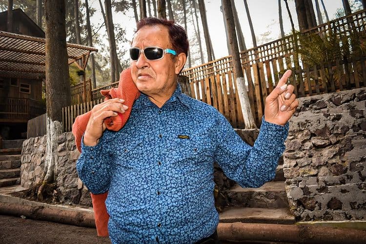 Despiden a Sammy Pérez al borde de las lágrimas con canciones y emotivos mensajes