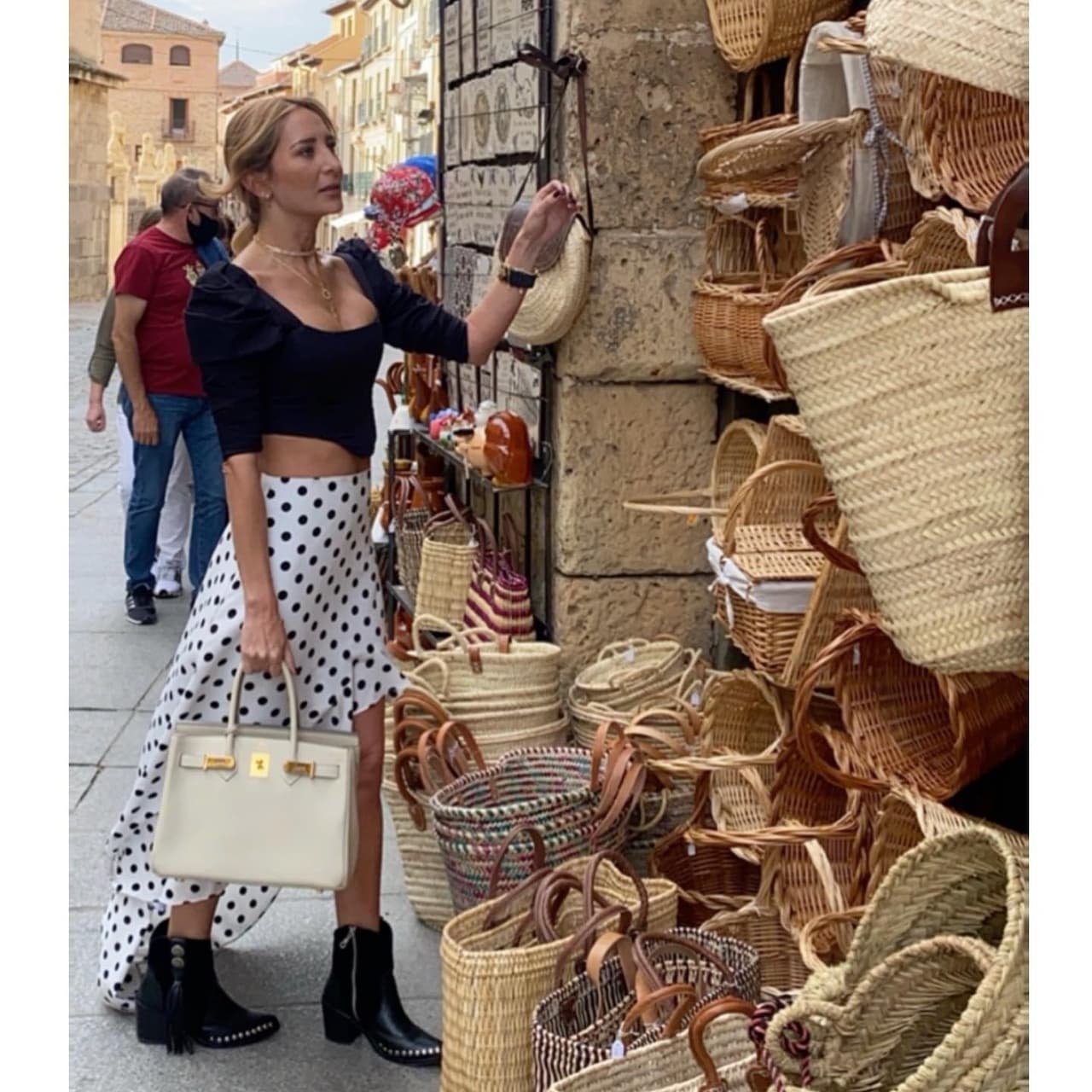 Geraldine Bazán denuncia que le hackearon sus cuentas.