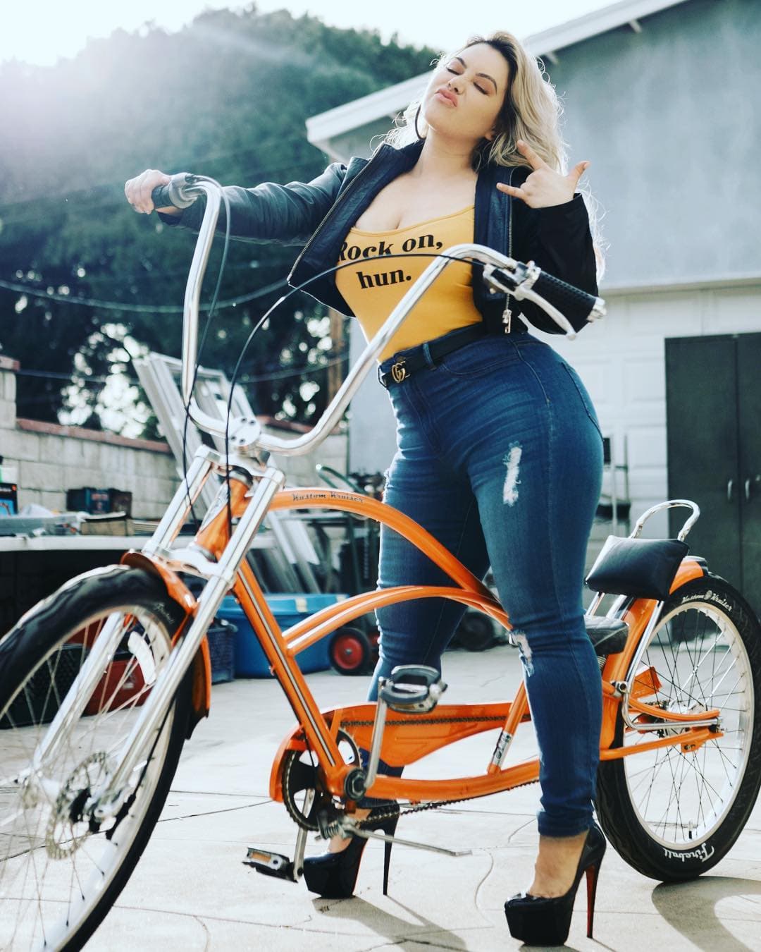 A sus 33 años, Chiquis luce mejor que nunca