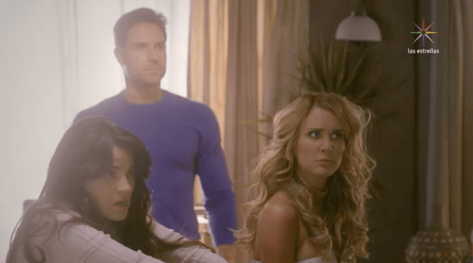 Capítulo 30: ¡Renée y Kika se enfrentan por el amor de Mauricio!