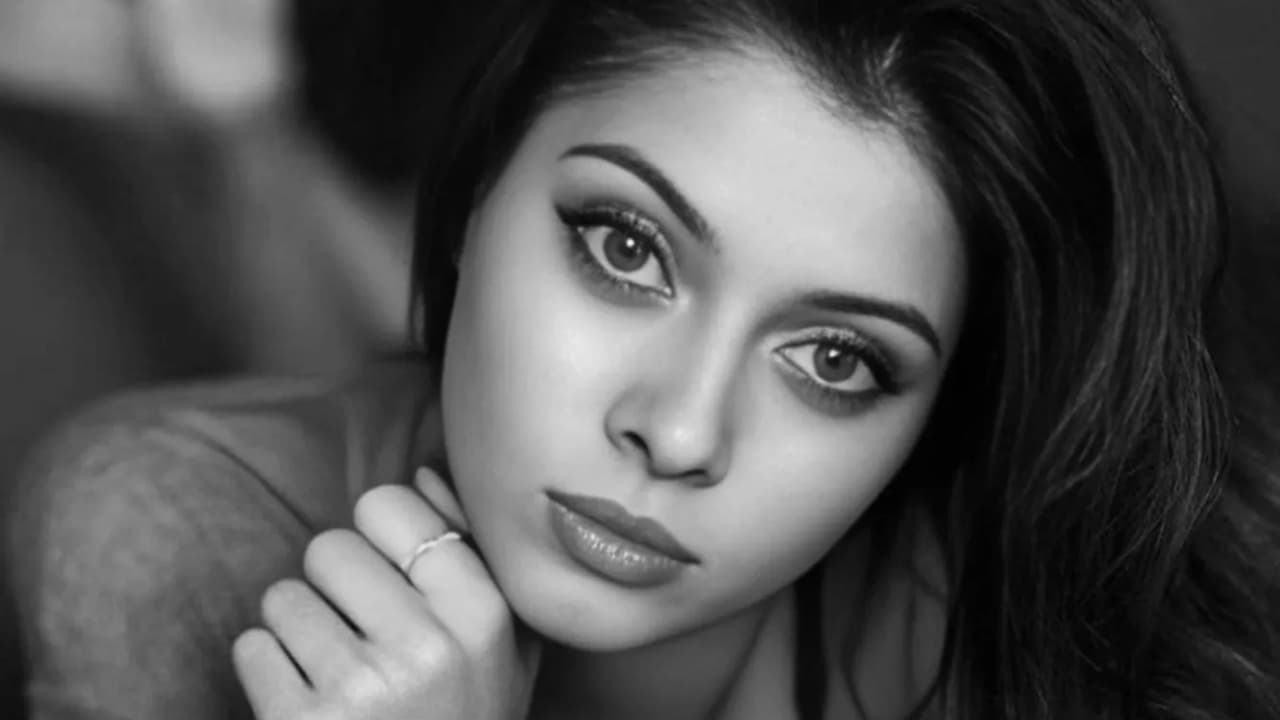 Muere a los 32 años famosa cantante: revelan la devastadora causa y la sepultan horas antes de su boda