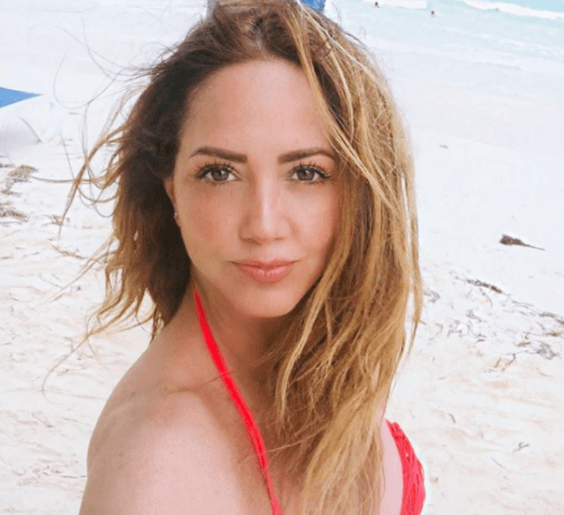 Andrea Legarreta sorprende en redes al convivir con elefantes