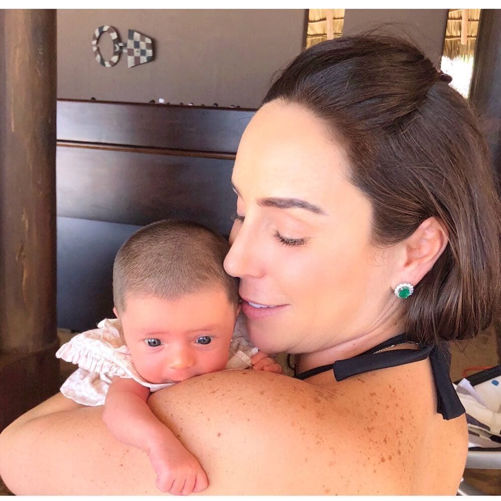 Inés Gómez Mont presume a su hija María