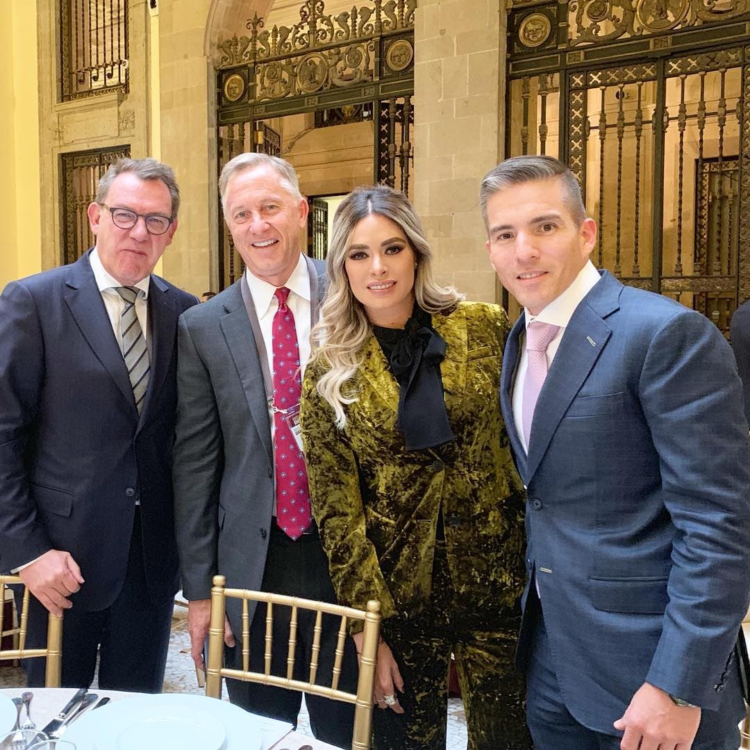 La conductora Galilea Montijo asistió a la comida privada del presidente Andrés Manuel López Obrador.