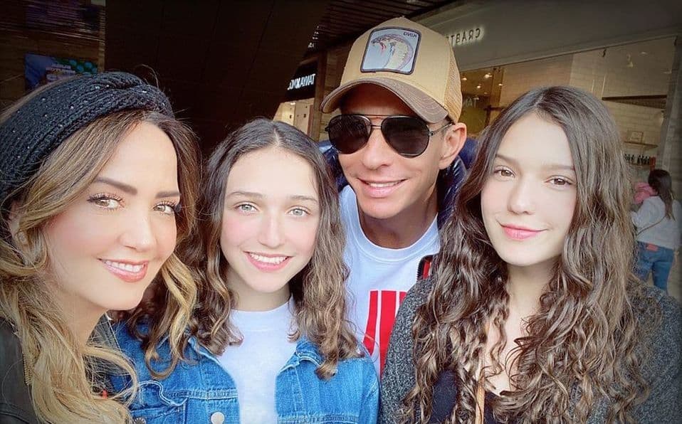 Andrea Legarreta sorprende a Nina con impactante pastel y su hija reacciona: ‘Hermoso, me encanta’