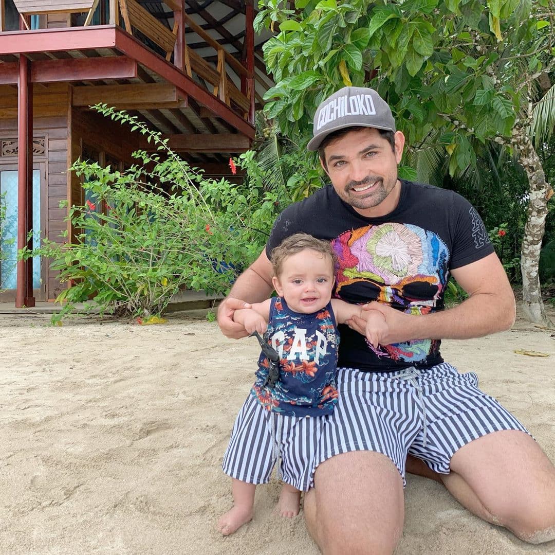 Ferdinando Valencia enternece con video de los primeros pasos de su hijo Tadeo