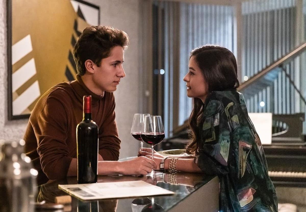 Entre sus proyectos más destacados también está la serie de ‘Cómo sobrevivir soltero’ (2019), ‘Prisionero’ (2019), ‘Narcos’ (2021) y ‘Luis Miguel: La serie’ (2020), donde dio vida a ‘Bárbara’, novia de ‘Alex’, personaje interpretado por Juanpa Zurita.