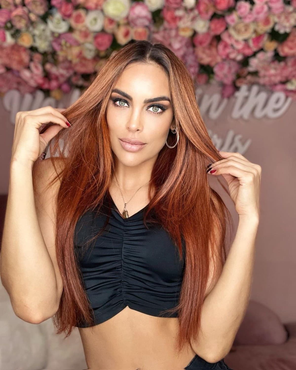 La actriz se volvió tendencia ante los rumores de romance con Gabriel Soto