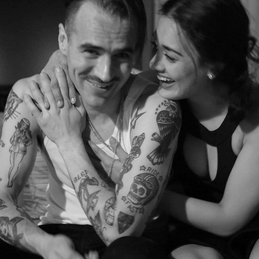 Para 2017, la actriz ya compartía fotografías de Jorge Poza en su cuenta oficial de Instagram, donde desde ese año ambos no han dejado de presumir su relación.