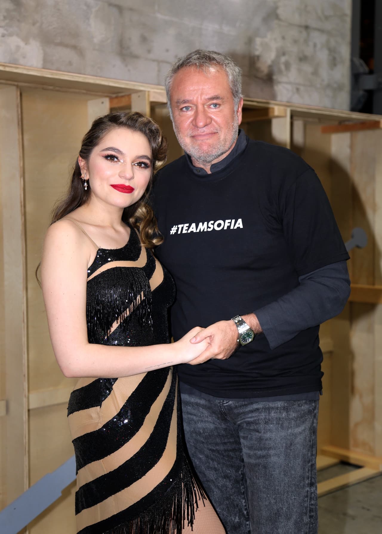 ‘El Güero’ Castro habla del romance de su hija Sofía Castro y revela si es papá celoso