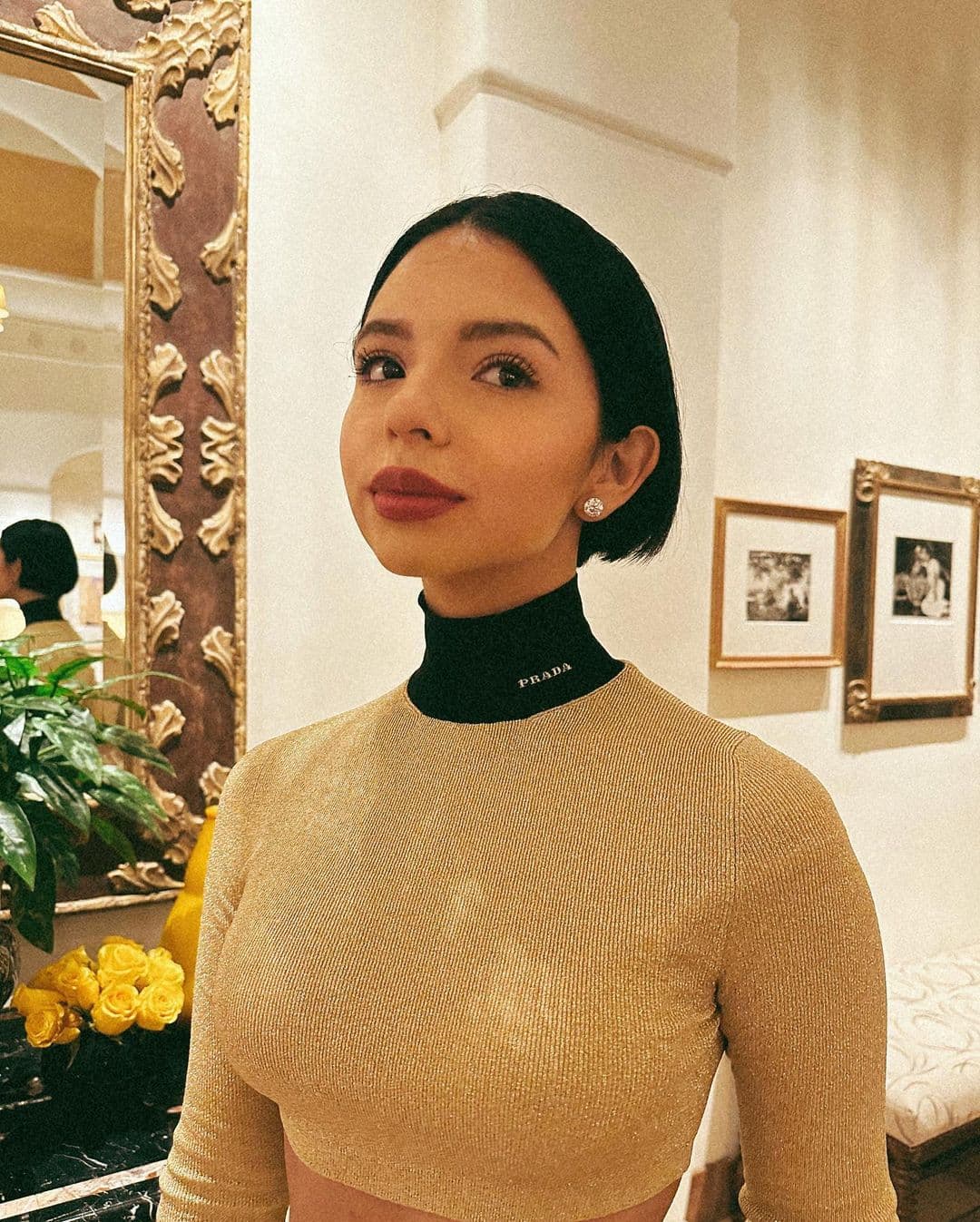 Ángela Aguilar: el bolso de casi 100 mil pesos por el que fue señalada