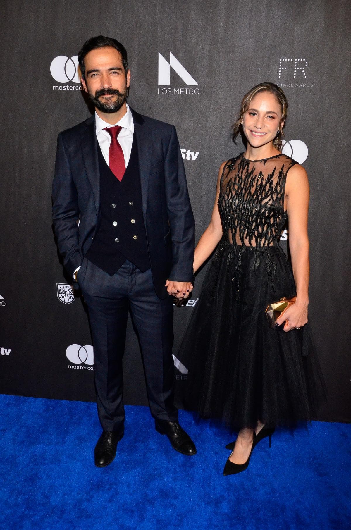 A pesar de que es bastante celoso de su vida privada, Alfonso Herrera compartió con sus millones de seguidores que, tras cinco años de matrimonio, había decidido separarse de Diana Vázquez, mamá de sus dos hijos.