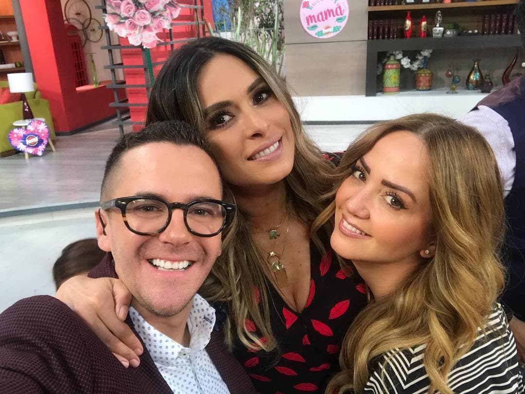 Mauricio Mancera se despide de ‘Hoy’ con emotivo mensaje y así reacciona Andrea Legarreta