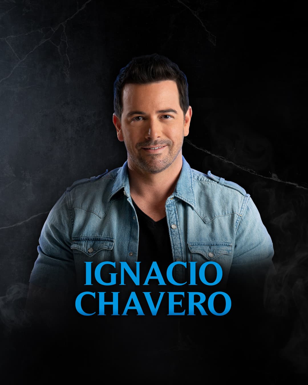 Mane de la Parra es el adorable 'Nachito', quien no solo busca el amor, sino que siempre está pendiente de su madre.