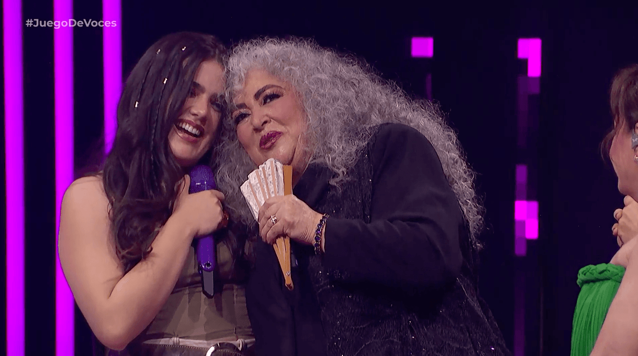 Amanda Miguel e Isabel Lascurain se rinden ante Camila Fernández en Juego de Voces 2026 y así reaccionan en vivo