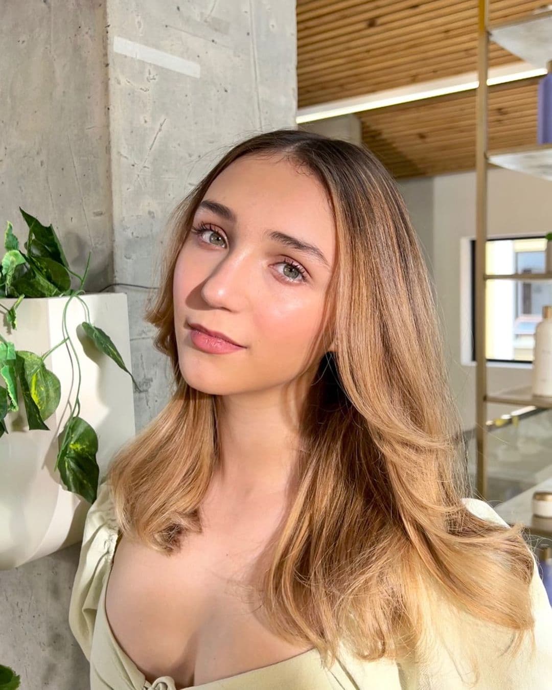 Nina Rubín enternece con fotos nunca antes vistas de ella y Mía de pequeñas