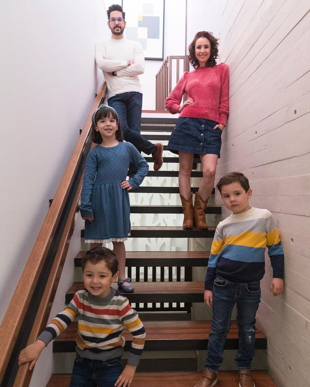 El productor Pedro Ortiz de Pinedo y su esposa Andrea Torre ('La Nena') tienen juntos 3 hijos: Regina, Federico y Diego.