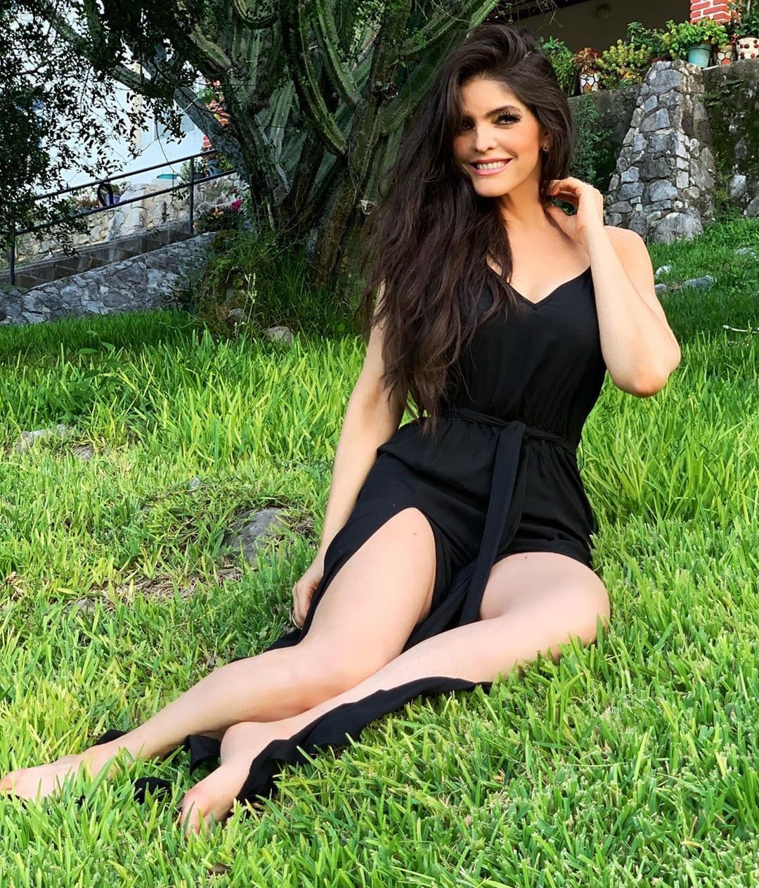 “Sí tengo unas ideas, tomé unas fotos y fui a algunas tiendas a ver (vestidos) justo antes de la pandemia. Vi algunos diseños que me llamaron la atención”, confesó en el programa ‘Fórmula Dominical’.