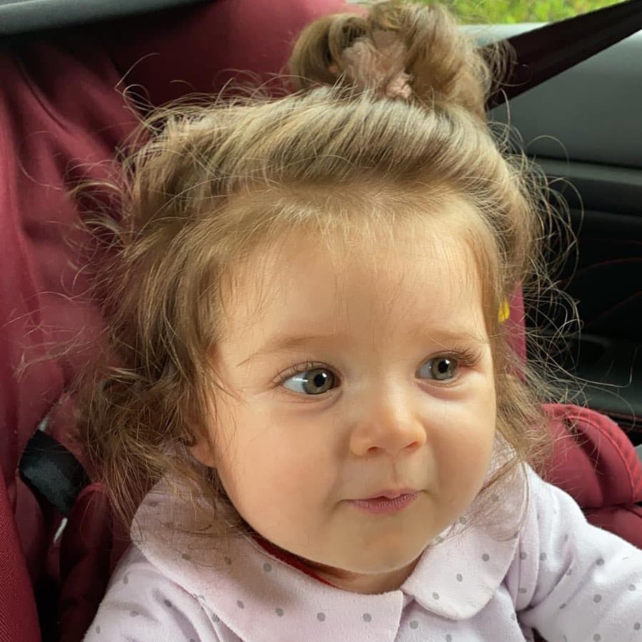 Chloë, quien cumple su primer año el 27 de noviembre, conquistó con su belleza las redes sociales.